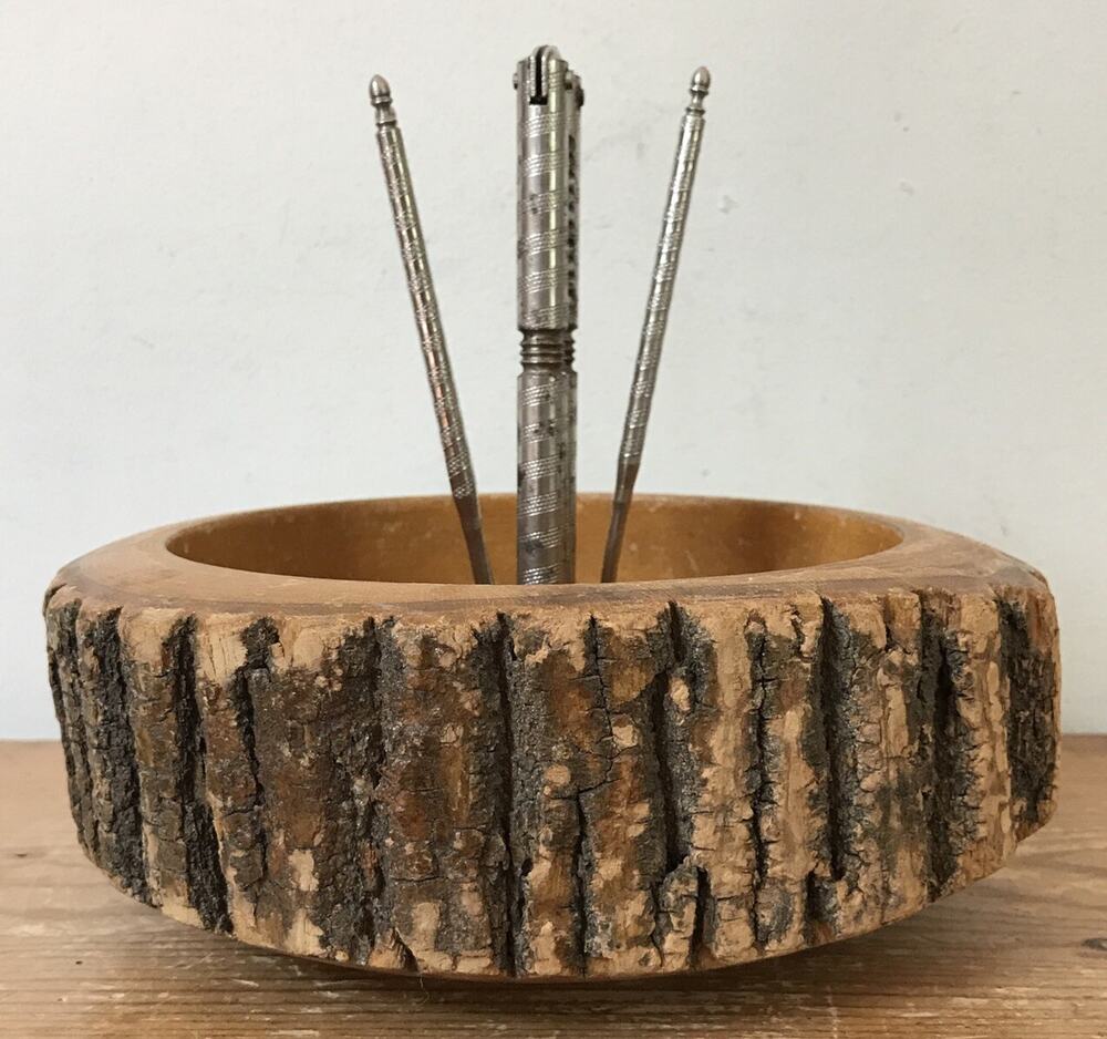 Vtg Cottage Core Ellwood Rusticware Wood Bark Nutcracker Bowl w Tools 7.25"